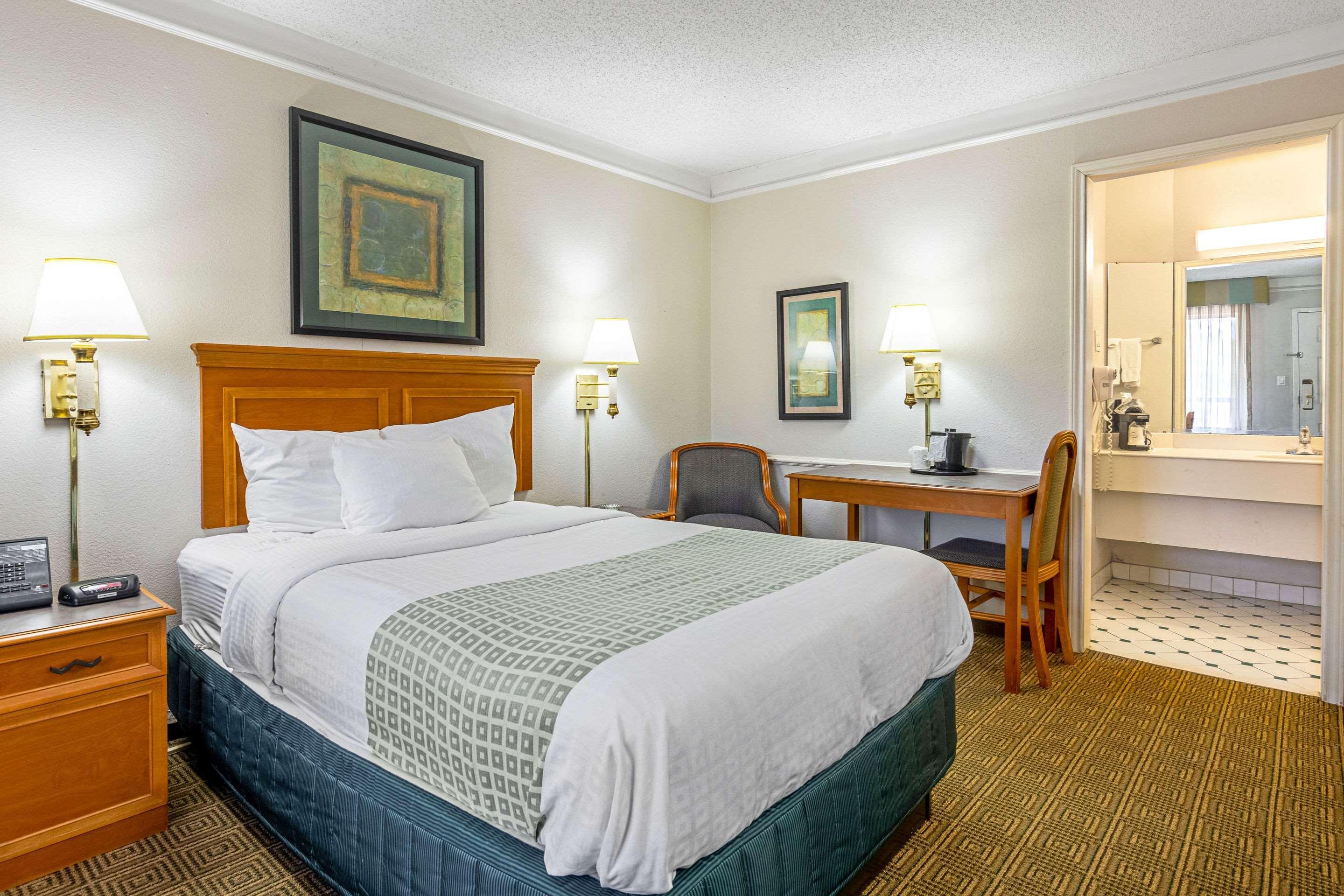 Rodeway Inn Huntsville Luaran gambar